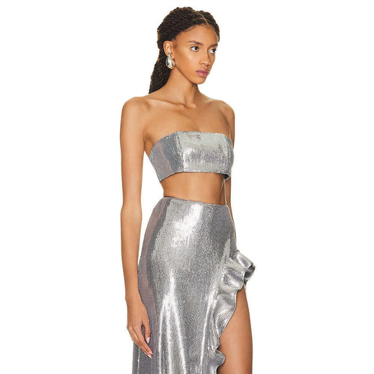 Silver sequin bra and skirt set, perfect for street style. Elegant design crafted from high-quality polyester in sizes XS to L.