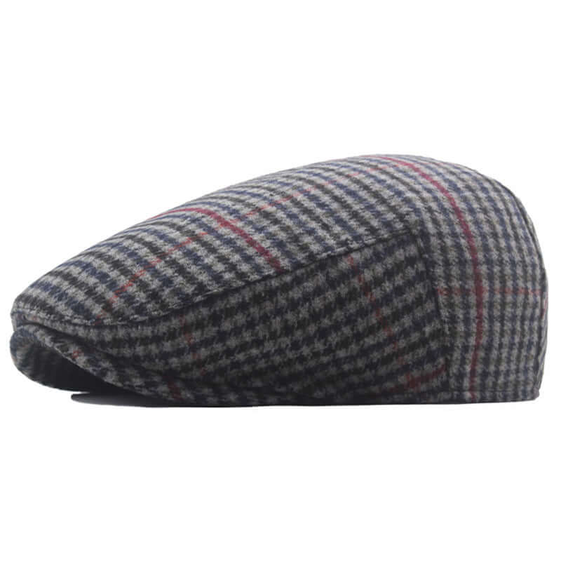 Stylish Peaky Blinder Cap in classic plaid design for timeless elegance and modern fashion appeal.