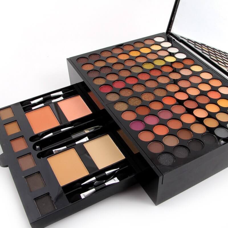 Open Eyeshadow Box with 180 shades and makeup tools, showcasing its stylish, functional design for easy makeup application.