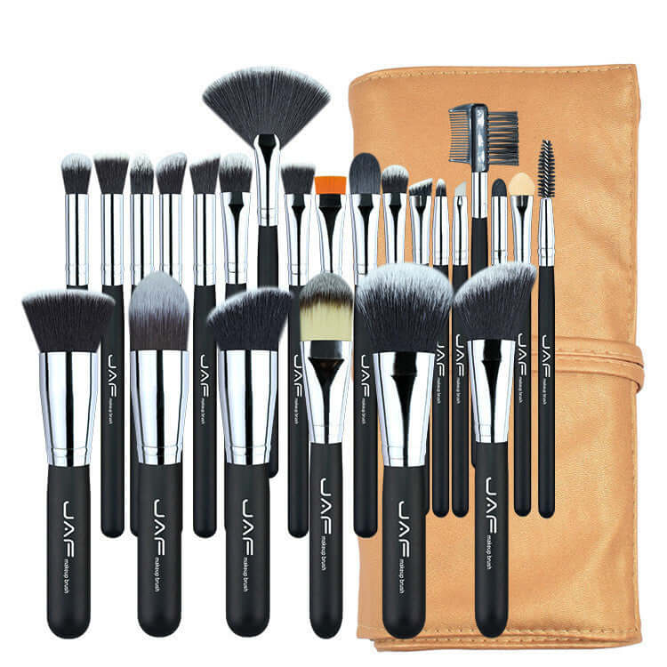 Kit of Makeup Brushes with synthetic fibers, cruelty-free and hypoallergenic, includes various sizes for detailed and face applications.