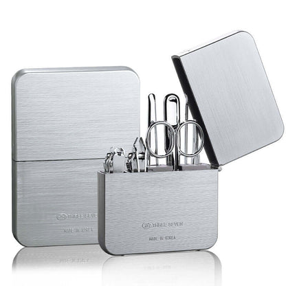 Premium Finger Nail Clippers Set with carbon steel, includes diagonal and flat cut clippers, dead skin shovel in silver case.