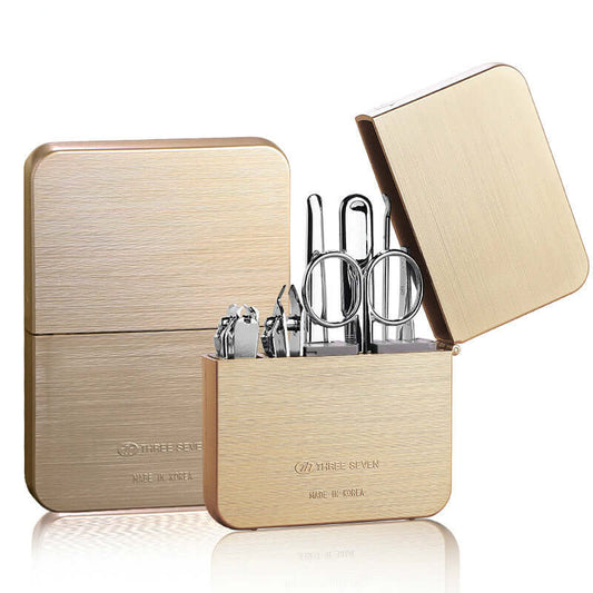Elegant Finger Nail Clippers Set with premium carbon steel design, featuring diagonal and flat cutters, plus dead skin shovel.